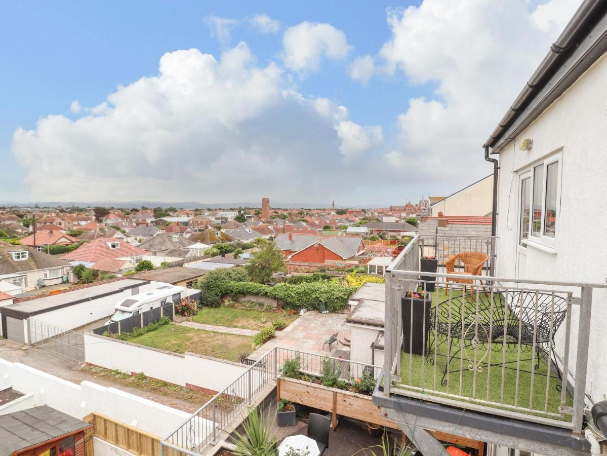 Ty Uchaf Appartement Rhyl Buitenkant foto